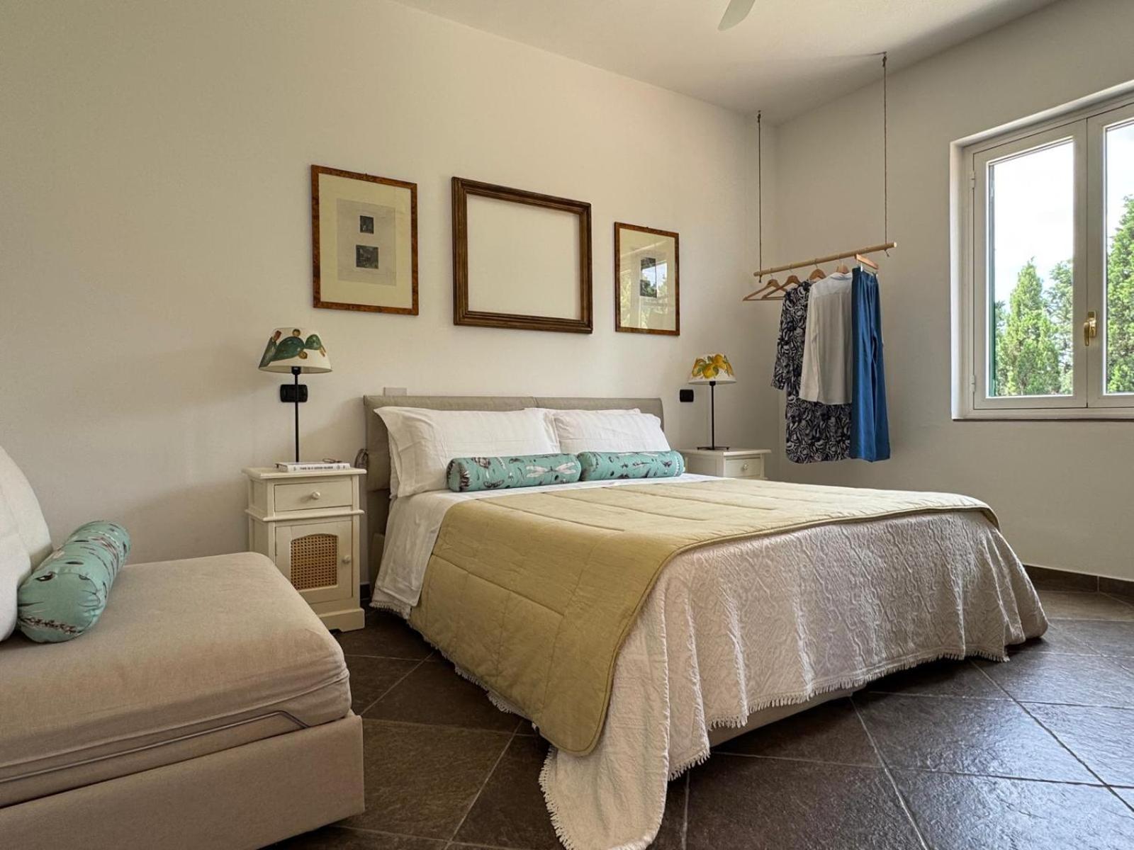 B&B Don Gaspano Pace Del Mela Bagian luar foto